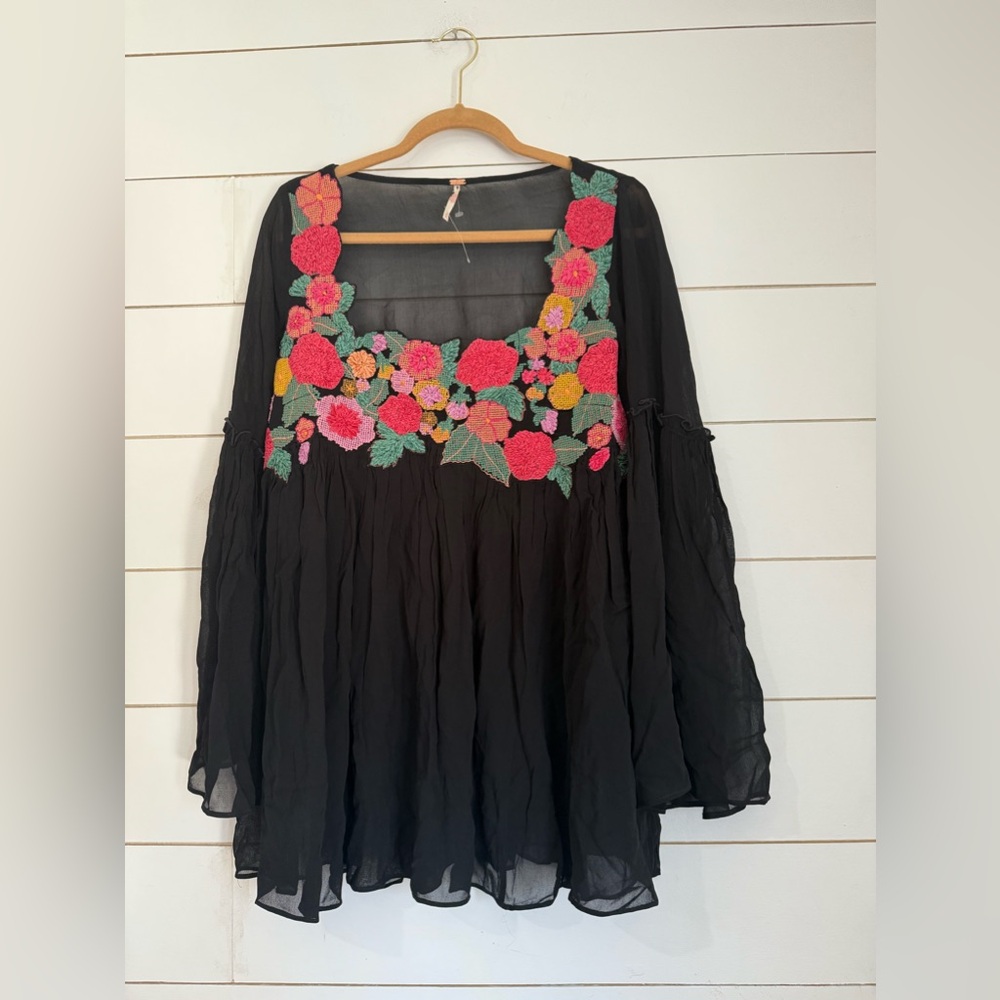 NWOT FREE PEOPLE Madeline Tunic Floral Embroidered Black Combo Size Small $168 - Picture 5 of 12